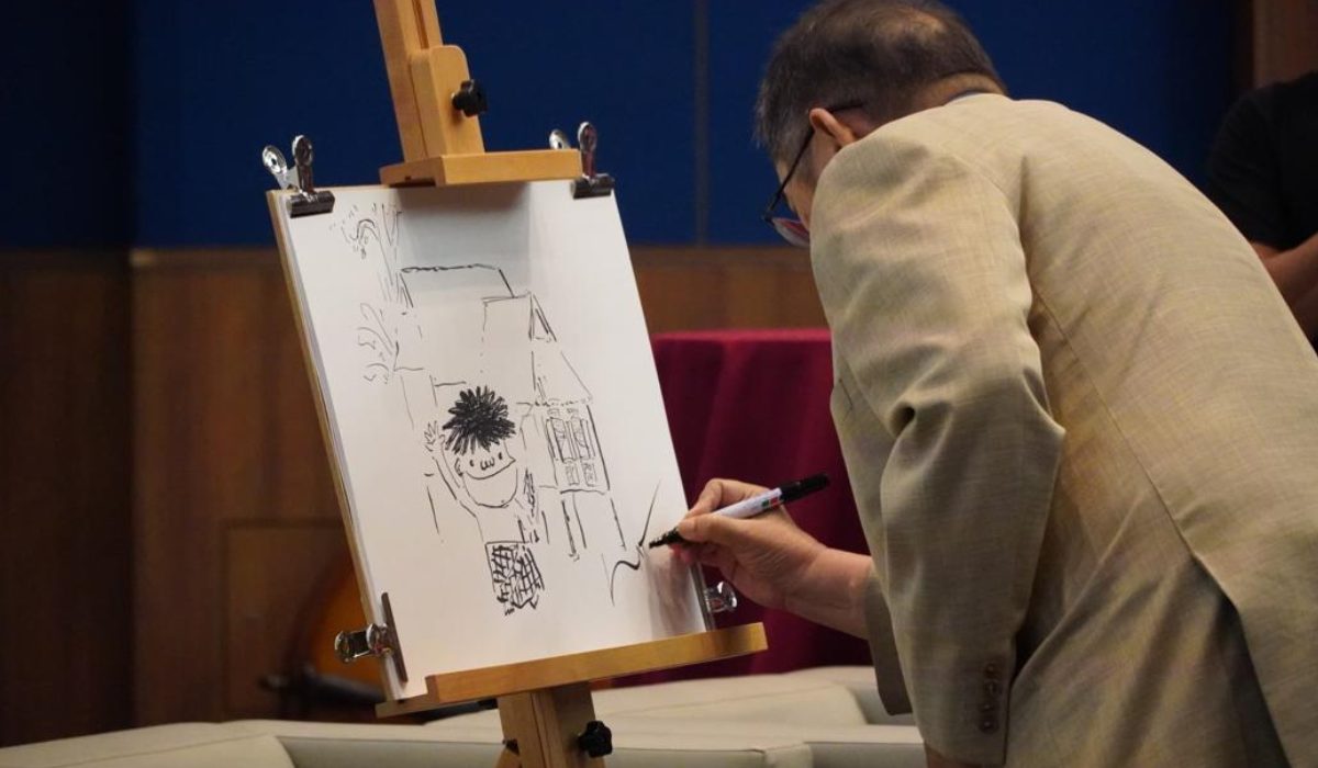 Dato' Lat live sketching