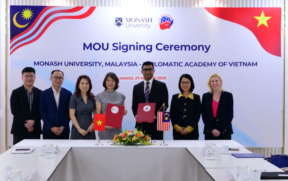 MUM x Diplomatic Academy of Vietnam thumbnail