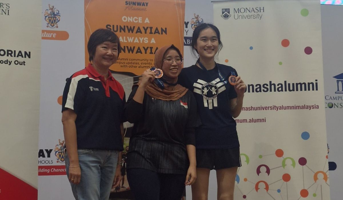 alumni_wrap2