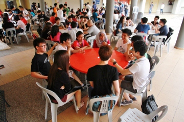 Students getting to know each other before the event starts