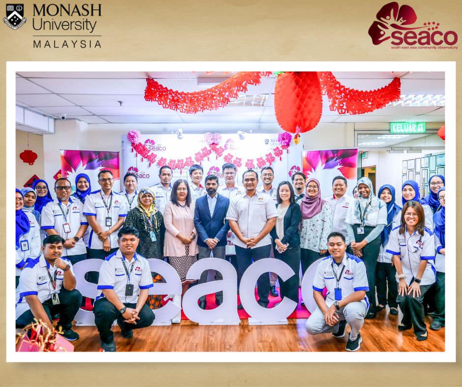 Visit from Associate Professor - Deputy Head of School (Research and Development) JCSHMS and Segamat District Health Office (PKD) 1