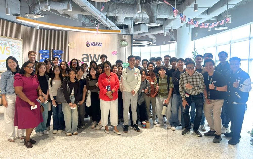 SoB visit to AWS-thumbnail