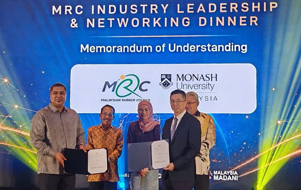rubber council x MUM-thumbnail