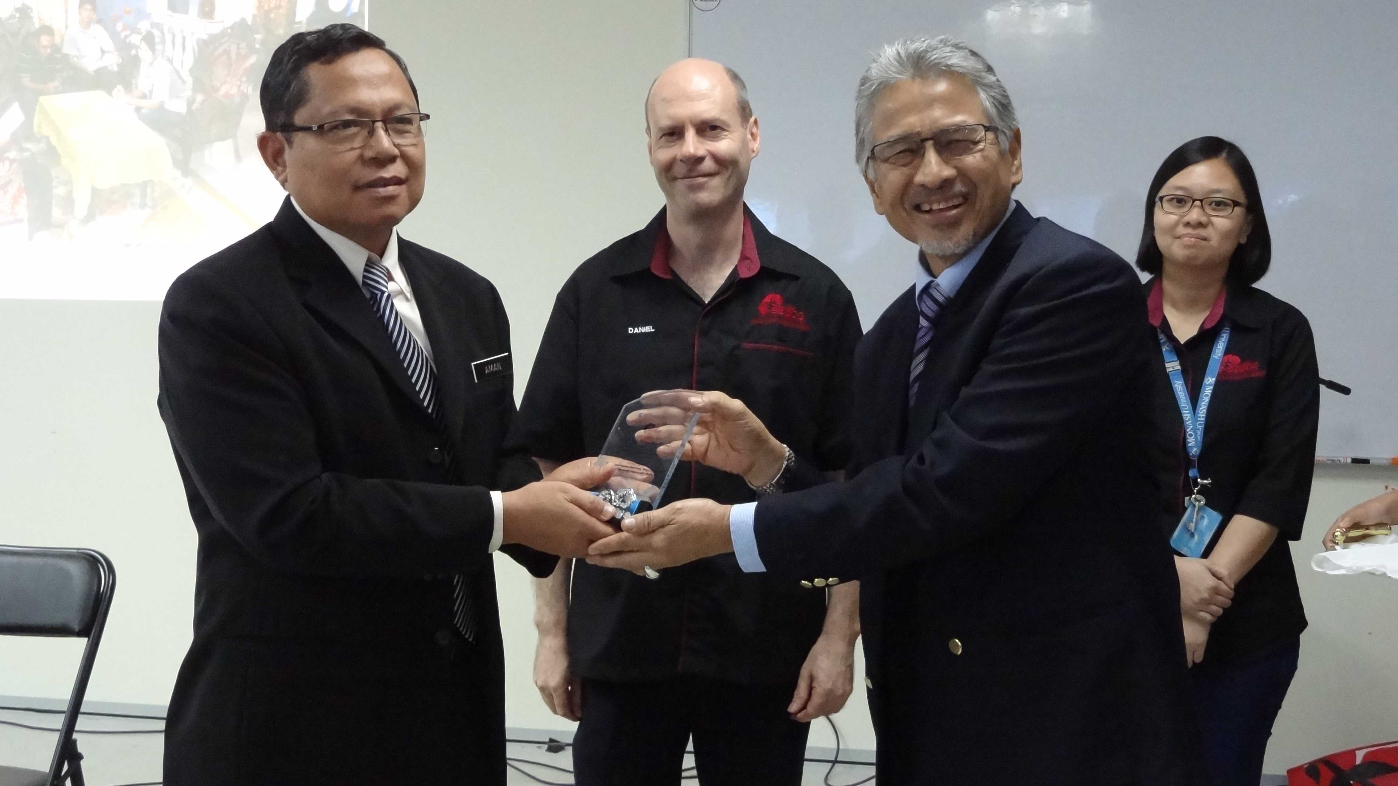 SEACO Friends Award