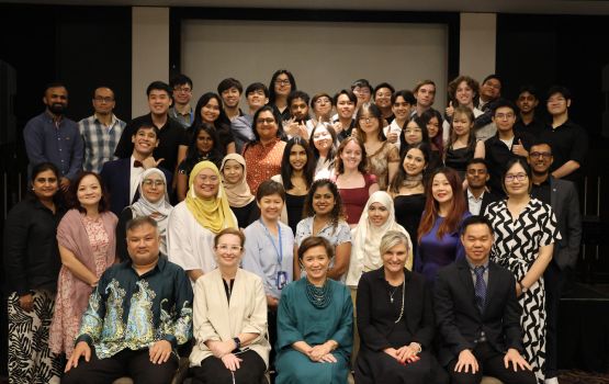 etec students and committee summit dinner