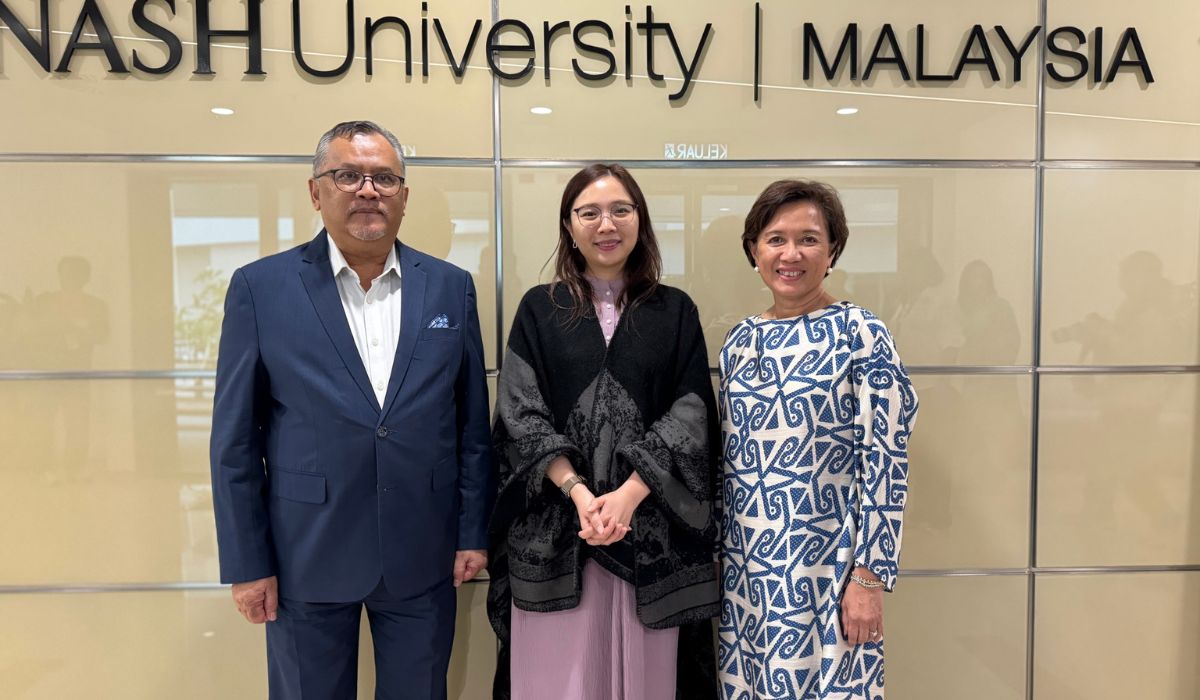 prof adeeba and YB Jamaliah