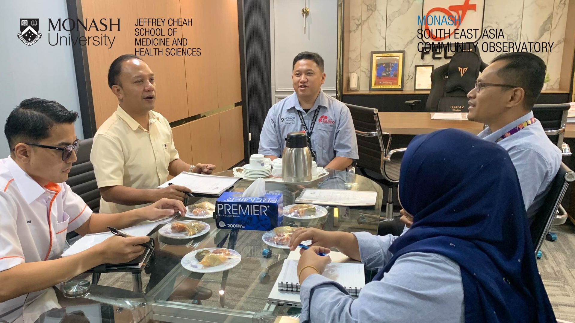 SEACO, School of Medicine and Health Sciences, Monash University Malaysia - Courtesy Visit to FELDA Wilayah Segamat Office 2