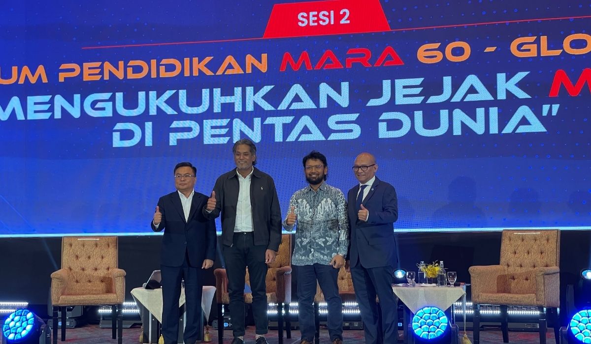 prof rafiq with mara panel